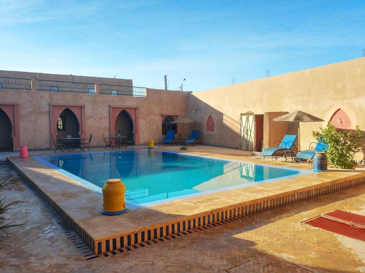 Auberge La Source Merzouga Luaran gambar