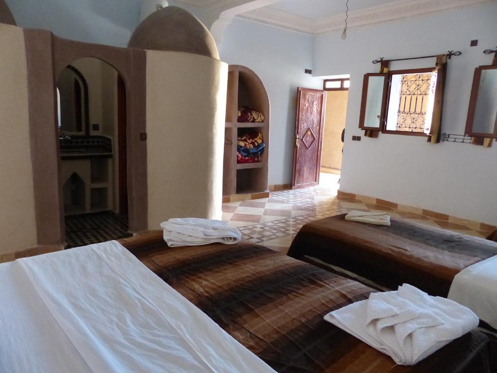 Auberge La Source Merzouga Luaran gambar